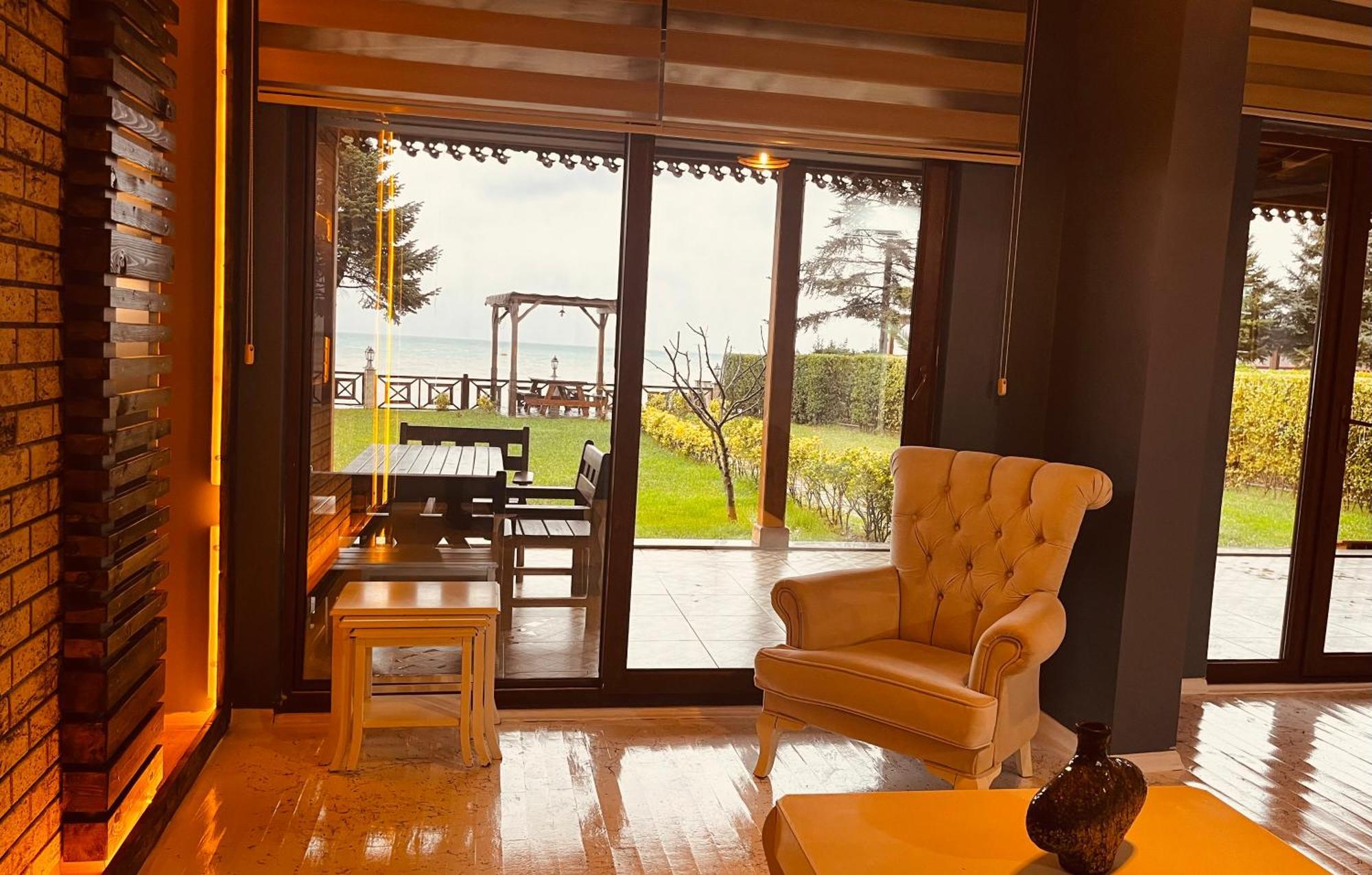 Lifoz Holiday Resort 特拉布宗 外观 照片